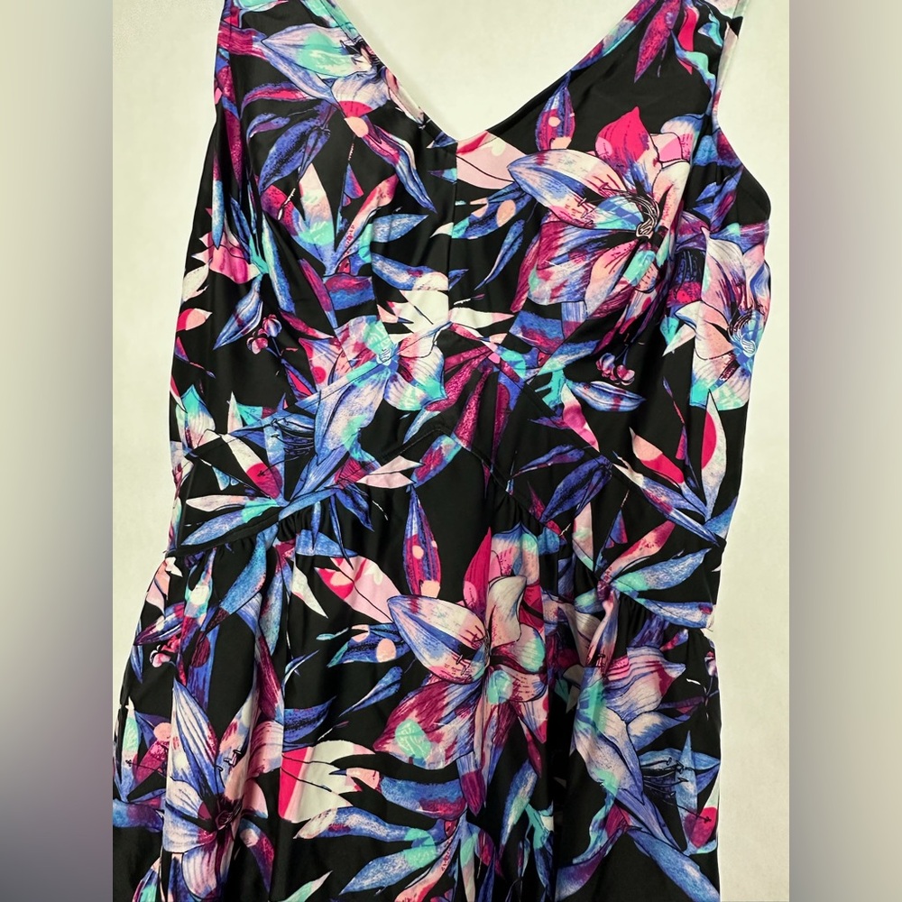 Le Cove Tropical Floral One Piece Swimsuit Size 16 Padded Vintage
Resortwear - Picture 11 of 12